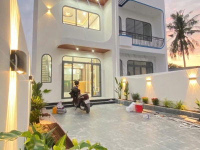 Nhà Mới Hoàn Thiện – Giáp Hóc Môn, Tp.Hcm