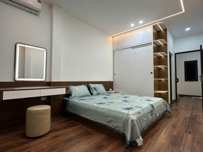 NHỈNH 8 TỶ NHÀ ĐẸP Ở NGAY TRUNG TÂM  ĐỐNG ĐA  – NGÕ THÔNG GẦN NGÃ TƯ SỞ  lh 0975124520