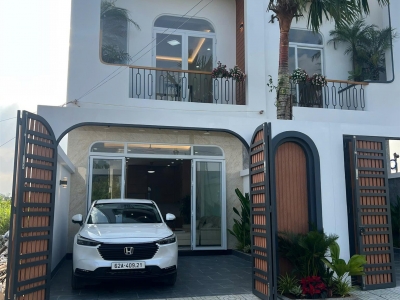 Nhà mặt tiền đường nhựa tại Phước Vân Cần Đước Long An giáp ranh Bình Chánh - 2,750 tỷ