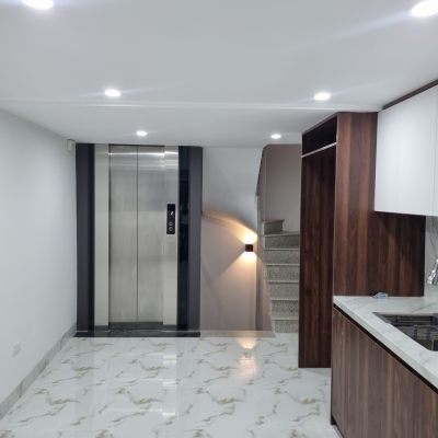 Cần bán nhà Trung Liệt 27m 6 tầng thang máy, hơn 10 tỷ