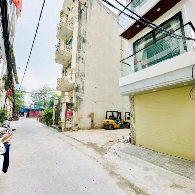 nhà đẹp Cổ Linh, 7 tầng thang máy, full nội thất, ôtô tránh, view cầu Trần Hưng Đạo