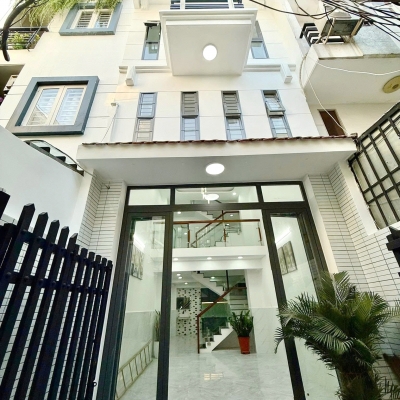 Nhà mới 4 tầng Hẻm 90 Âu Dương Lân P3 Q8 giá chỉ nhỉnh 5 tỷ