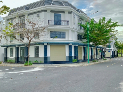 Thổ cư 100%, xây dựng chuẩn chỉnh Châu Âu – Hạ tầng hoàn thiện, dân cư đông đúc