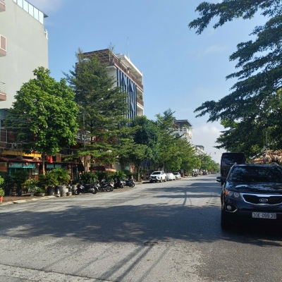 BÁN NHÀ PHỐ LAI XÁ, 75M² – 6 TẦNG TM,  ĐƯỜNG 24M KINH DOANH SẦM UẤT, giá 16. tỷ8