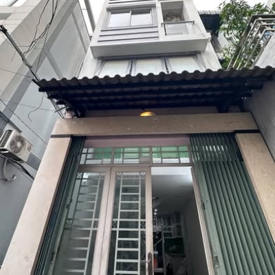 Nhà HXH Đường Trần Đình Xu Quận 1 Phường Nguyễn Cư Trinh Cũ.