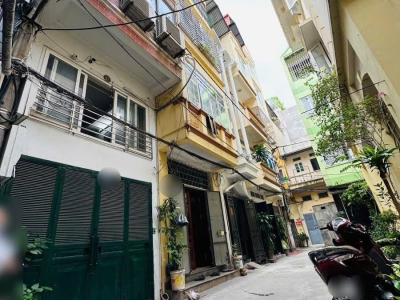 Bán nhà mặt ngõ Vũ Tông Phan, phân lô Ô tô 5 tầng thang máy
