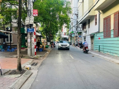 BÁN NHÀ NGHĨA ĐÔ CẦU GIẤY PHÂN LÔ Ô TÔ VÀO NHÀ KINH DOANH VĂN PHÒNG- SPA 5 TẦNG  44M 17 TỶ