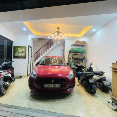 Bán nhà 6 tầng đường Láng, Q. Đống Đa, lô góc, 3 thoáng, ngõ thông, ô tô vào nhà, 46m2, MT 5.5m, giá chỉ 14 tỷ 800