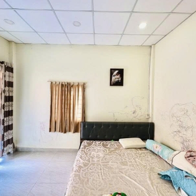 NGAY BV 115 THÀNH THÁI Q.10 - HẺM RỘNG ĐẸP 1 TRỤC THÔNG - HIẾM NHÀ BÁN CHỈ 5.X TỶ
