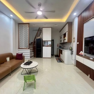 Hiếm có khó tìm, nhà mới Lai Xá - Hoài Đức, 45m x 5T, chỉ 5.75 tỷ, ô tô đỗ cửa, view hồ cực chất