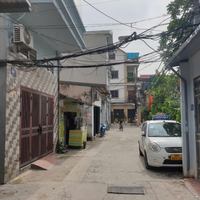 Cho thuê nhà ngõ ô tô tránh làm Kho,  Phố Tựu Liệt 3.5 tầng, 2 ngủ, 35m2, 7.5 triệu