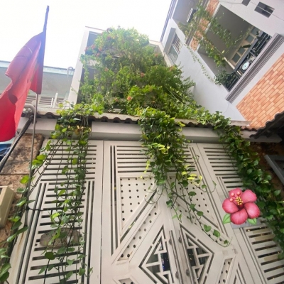 NHÀ ĐẸP 3 TẦNG, LLQ GẦN BẢY HIỀN, DTXD VUÔNG(4*15) 3PN, HXH CÁCH 20M!