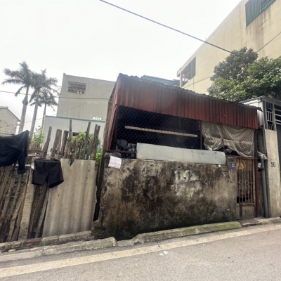 Bán nhà c4 Đức Giang 75m x 4,6m nở hậu, oto tránh kinh doanh, giá đầu tư chỉ hơn 9 tỷ. LH 0936123469