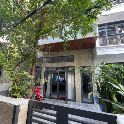 ???? CÁCH MẠNG THÁNG TÁM - Q.10 – 95M2 – NGANG KHỦNG 6M + NỞ HẬU – NHÀ MỚI 100% – 4 TẦNG - CHỈ NHỈNH 8 TỶ! ????