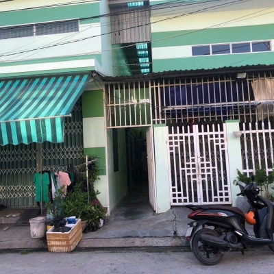 BÁN ĐẤT TẶNG NHÀ VÀ DÃY TRỌ TĐC THỦY TÚ  - VĨNH THÁI
- Diện tích 150m2 full ONT
- Ngang 10m. ...
=>> ????????Giá bán 37tr/m2 bao thuế phí.