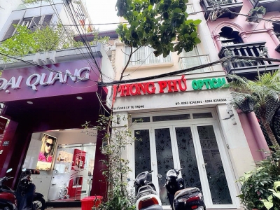 HIẾM BÁN KHÁCH SẠN Đ.LÝ TỰ TRỌNG, BẾN THÀNH, QUẬN 1 - DÒNG TIỀN SIÊU KHỦNG 200TR/TH - DT 3,8M*17M VUÔNG ĐẸP - GIANG GIANG 0938676685