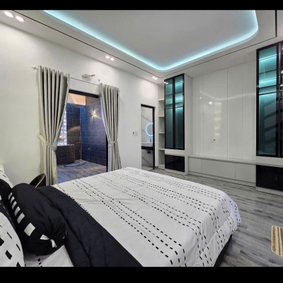 - Hải Châu, Nhà 3,5 tầng Hàn Thuyên, gần bệnh viện VImech, đi bộ 10 phút tới tượng đài và công viên châu á.