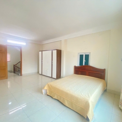 Chỉ Hơn 7 Tỷ – Nhà 5 Tầng Nam Dư, Mặt Tiền Rộng, Cách Ô Tô 20m – Móng 7 Tầng lh 0817606560