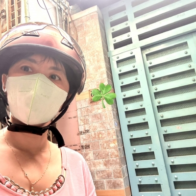 BÁN NHÀ CÁCH 30M RA MT BẾN VÂN ĐỒN- ĐI LẠI THUẬN TIỆN- LƯU THÔNG Q8, Q1 CHỈ 2 PHÚT- GẦN TRƯỜNG ĐH NGUYỄN TẤT THÀNH.