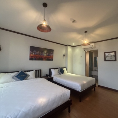 ♥ Khách Sạn MT Đường 2 Tháng 9, View Pháo Hoa, 115m2, 6 tầng, đang Kinh Doanh ổn định