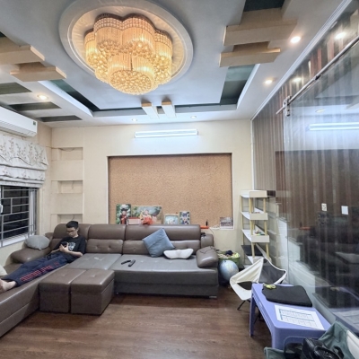 bán nhà ngõ 97 Ngọc Thuỵ 50m x 5T, MT 5m, 5PN, gần phố chỉ 8 tỷ còn tl