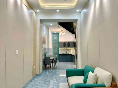 Nhà mặt tiền kinh doanh khu quán chay Dã Tượng P10Q8 (P.Chánh Hưng)