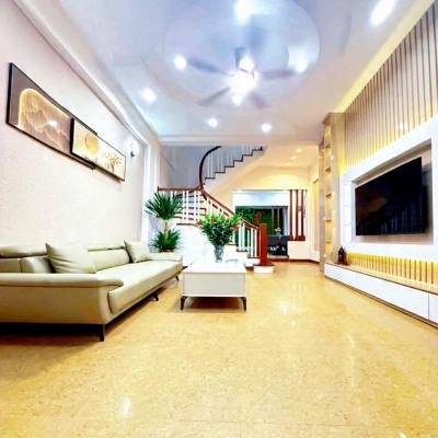 nguyễn khánh toàn 50m x6 tầng 14,860 tỷ nhà đẹp,cách ô tô 20m,kinh doanh