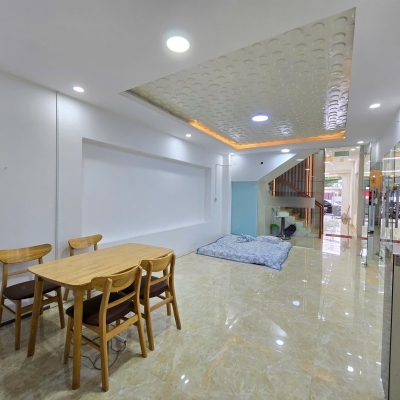 ♥ Mặt Tiền Nguyễn Hữu Thọ gần BV C17, Nguyễn Tri Phương, 86m2, 3 mê, 5 phòng rộng, 15.x tỷ