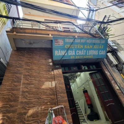 BÁN NHÀ MẶT NGÕ Ô TÔ, ĐƯỜNG NGUYỄN TRÃI.