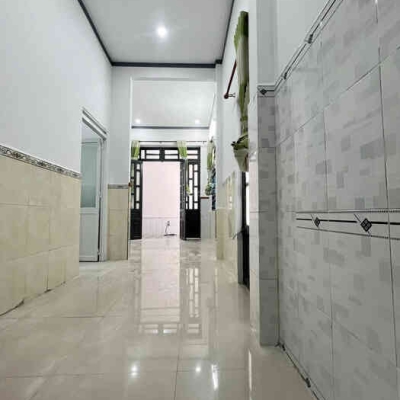 Bán nhà sổ riêng ~ 59m2 cạnh UBND Tân Đông Hiệp