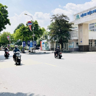 chung cư mini Việt Hưng, 119m x 6 tầng, mặt tiền 5.5m, nở hậu, 19 phòng khép kín, dòng tiền 90tr/tháng