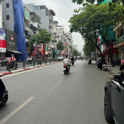 BÁN MẶT PHỐ TÔN ĐỨC THẮNG 186M x 5T, MT 5,5M - GIÁ ĐẦU TƯ  - DÒNG TIỀN 100 TR/TH - GIÁ CHỈ 85 TỶ