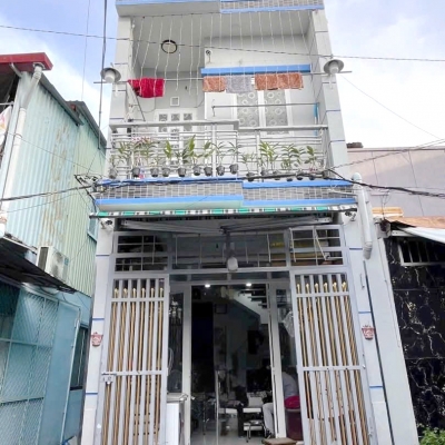 Nhà vị trí đẹp gần HXH  Phạm Thế Hiển P5Q8