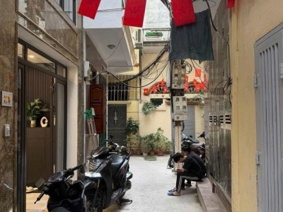 Bán nhà ngõ quỳnh 5 tầng long lanh ô tô cách 50M hai bà trưng