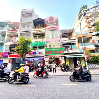 BÁN NHÀ 6 TẦNG THANG MÁY- MẶT TIỀN KINH DOANH VĨNH HỘI, QUẬN 4- DT 4M*25M SH VUÔNG ĐẸP- HDT 90TR/TH- 0938676685 GIANG GIANG