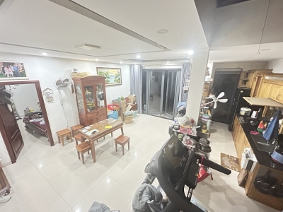 ♪ Lô Góc MT Núi Thành ngay khu Đại Học, 230m2, ngang 8.4m, 3 mặt thoáng, Giá Cực NGon