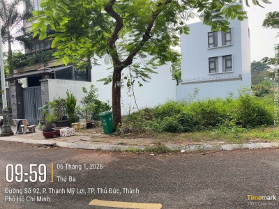 Bán gấp nền biệt thự góc 2 mặt tiền khu Villa Thủ Thiêm, diện tích 275.6m2, đối diện công viên, giá 265tr