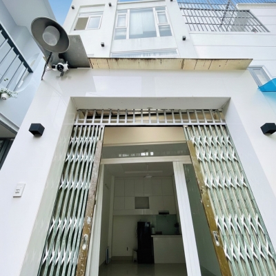 D1721 ⚡️ Giảm 600tr! sát UBND Phường Gò Vấp, SHR, 3 tầng, 5x13m, 6.x tỷ