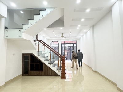 SIÊU PHẨM NHÀ MỚI 4 TẦNG ngang 5m - NGAY ĐẦU ĐỖ XUÂN HỢP - VÀO Ở NGAY