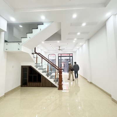 SIÊU PHẨM NHÀ MỚI 4 TẦNG ngang 5m - NGAY ĐẦU ĐỖ XUÂN HỢP - VÀO Ở NGAY