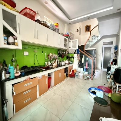 # Nhà Góc 2 mặt Kiệt Ô tô Thẳng 50m ra MT Núi Thành, 76m2, 3 mê, 4.x tỷ