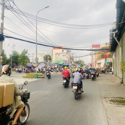 Bán nhà mặt tiền Tân Kỳ Tân Quý sát Aeon, 3 tầng, 200m² ngang 4.2m nở hậu, giá 21