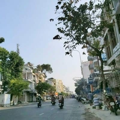 BÁN NHÀ MT NGUYỄN THÁI SƠN,  GẦN SÂN BAY,  3 LẦU, 50M²,  CHỈ 7.4 TỶ TL