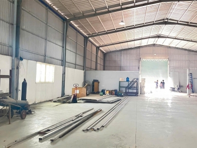 XT657 cho thuê nhà xưởng sản xuất, kho hàng, ưu tiên SX gia công nhẹ, có PC vách tường