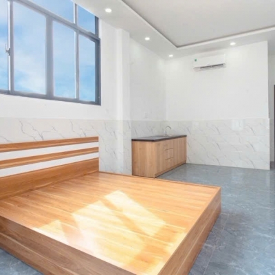 ► Nhà MT đường 5.5m gần Đỗ Quang, 76m2, 2 mặt thoáng, 5.5 tầng, 9 căn hộ, thang máy