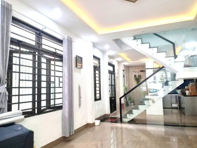 ► Góc Mặt Tiền Đầm Rong gần Chợ Đống Đa, 75m2, 4 tầng,7.x tỷ