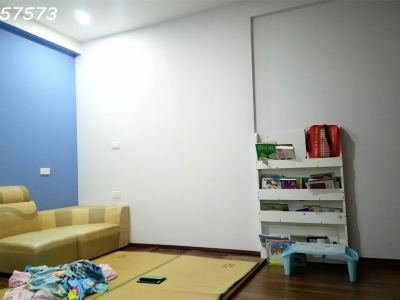 Cho thuê chung cư Mandarin Garden 2 - 65m², 2PN 1WC, view pháo hoa cực đẹp. LH: 0986557573