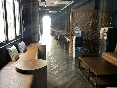 Giảm 500tr! Bán nhà mặt phố Khâm Thiên, 110m2, 7 tầng thang máy, 55.5 tỷ, dòng tiền 1.2 tỷ/năm