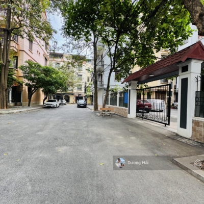 Bán nhà phố Nguyễn Hoàng - Nam Từ Liêm S 155m * 5 Tầng - Ô Tô Hai Thoáng gần Bến xe Mỹ Đình