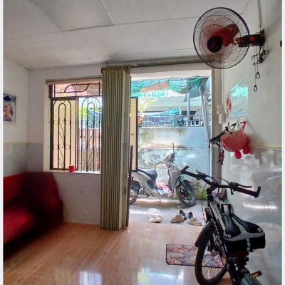 BÁN NHÀ TTTP CẤP 4 CÓ GÁC HẺM 2/4 PHƯỜNG NHA TRANG CHỈ 1TY4